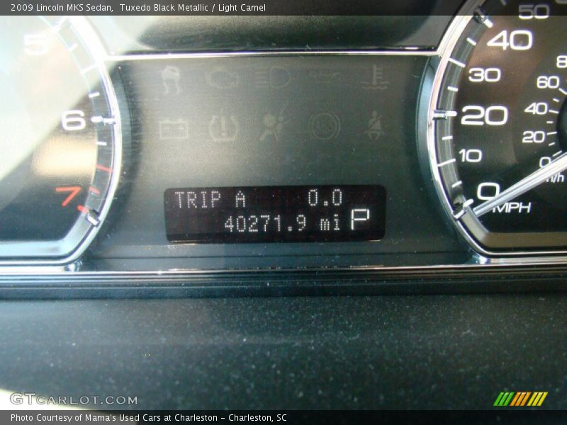 Tuxedo Black Metallic / Light Camel 2009 Lincoln MKS Sedan