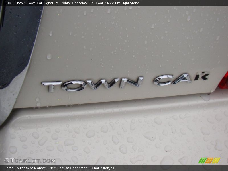 White Chocolate Tri-Coat / Medium Light Stone 2007 Lincoln Town Car Signature