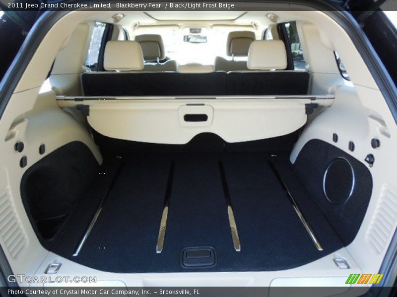 Blackberry Pearl / Black/Light Frost Beige 2011 Jeep Grand Cherokee Limited