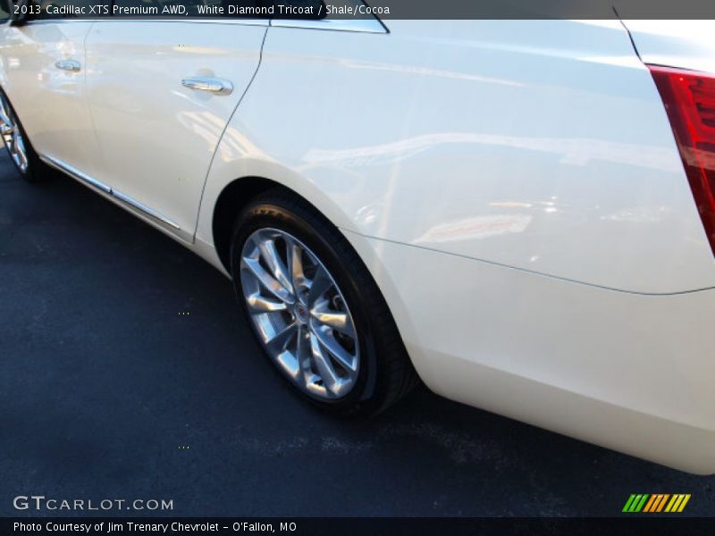 White Diamond Tricoat / Shale/Cocoa 2013 Cadillac XTS Premium AWD
