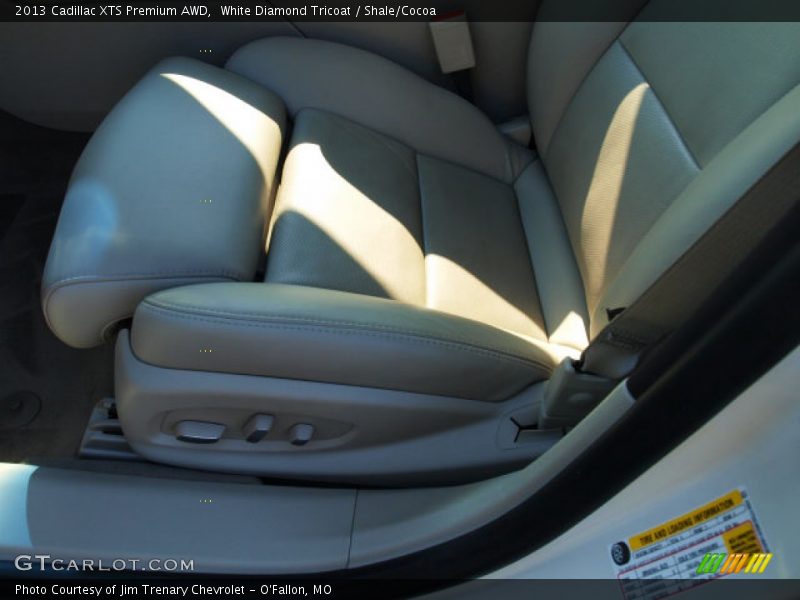 White Diamond Tricoat / Shale/Cocoa 2013 Cadillac XTS Premium AWD