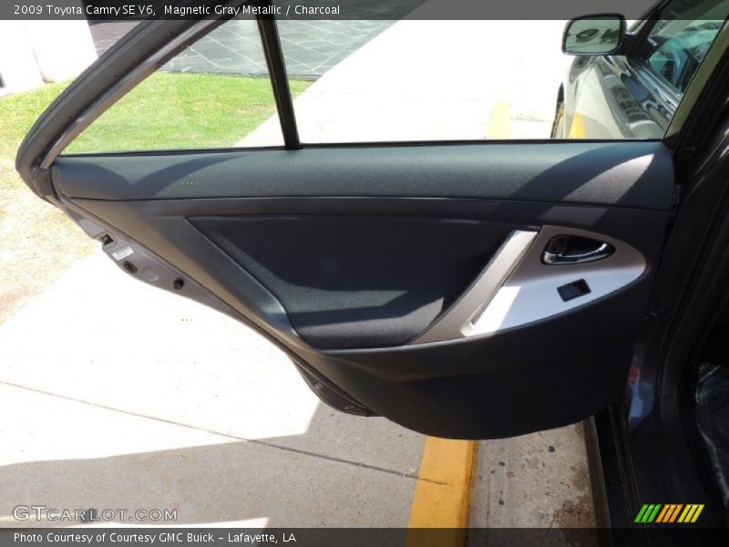 Magnetic Gray Metallic / Charcoal 2009 Toyota Camry SE V6