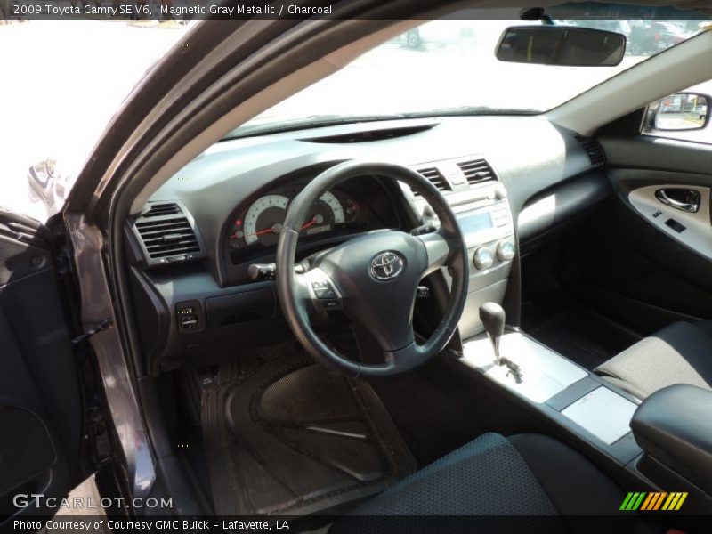Magnetic Gray Metallic / Charcoal 2009 Toyota Camry SE V6