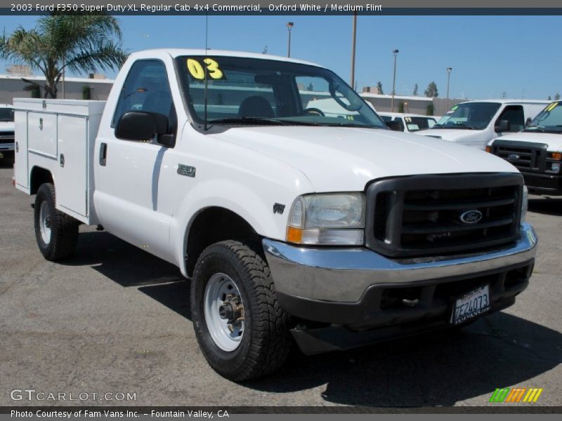 Oxford White / Medium Flint 2003 Ford F350 Super Duty XL Regular Cab 4x4 Commercial