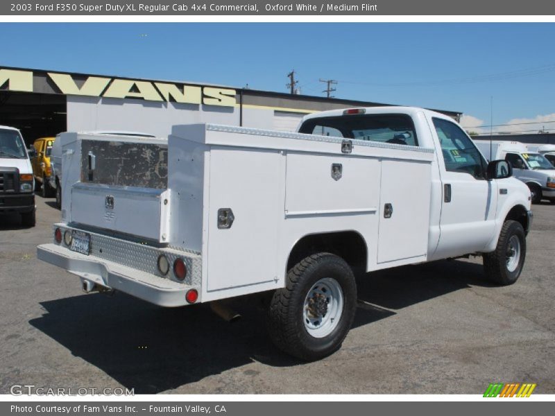 Oxford White / Medium Flint 2003 Ford F350 Super Duty XL Regular Cab 4x4 Commercial