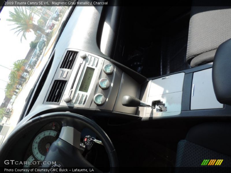 Magnetic Gray Metallic / Charcoal 2009 Toyota Camry SE V6