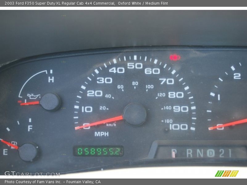 Oxford White / Medium Flint 2003 Ford F350 Super Duty XL Regular Cab 4x4 Commercial