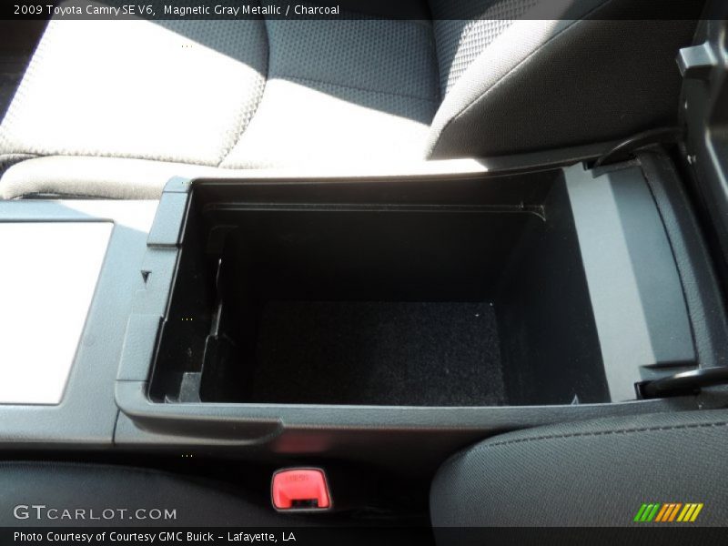 Magnetic Gray Metallic / Charcoal 2009 Toyota Camry SE V6