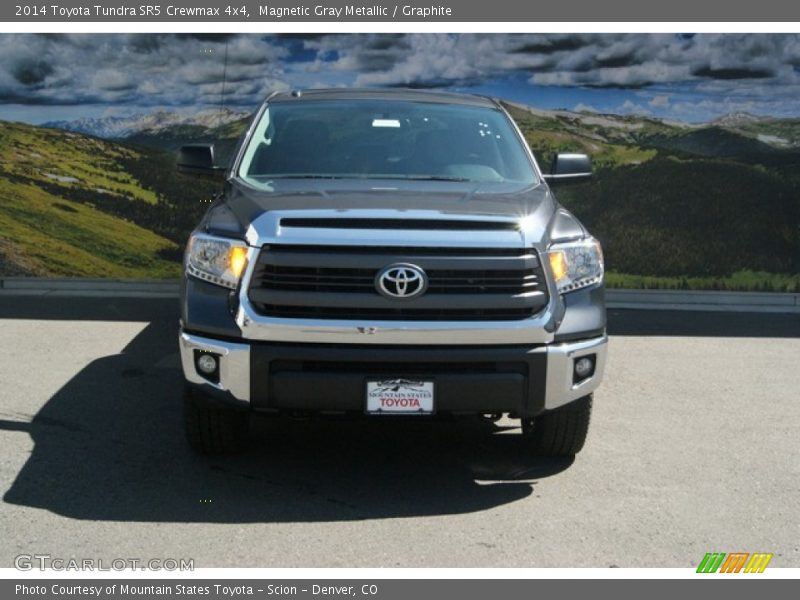 Magnetic Gray Metallic / Graphite 2014 Toyota Tundra SR5 Crewmax 4x4