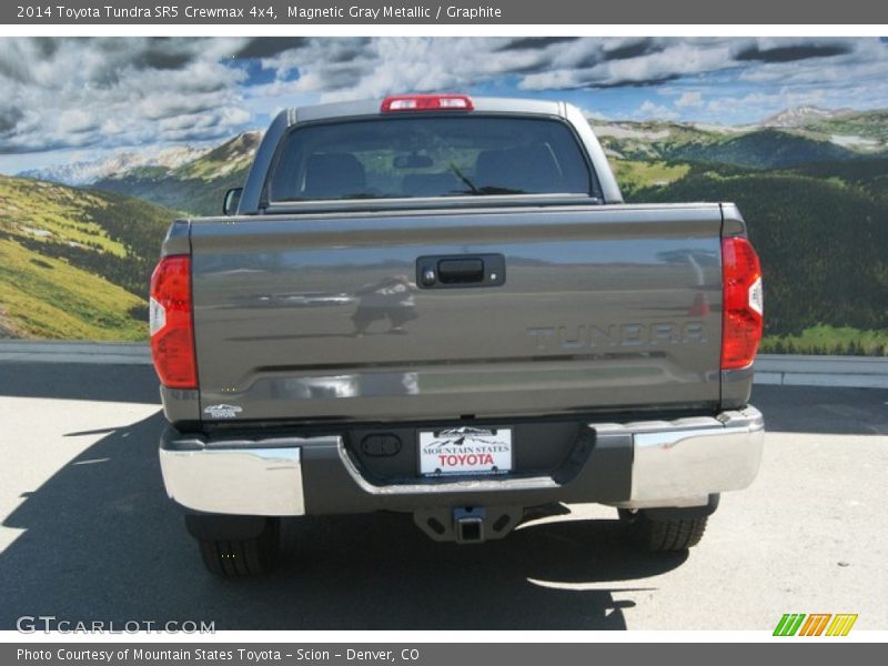 Magnetic Gray Metallic / Graphite 2014 Toyota Tundra SR5 Crewmax 4x4