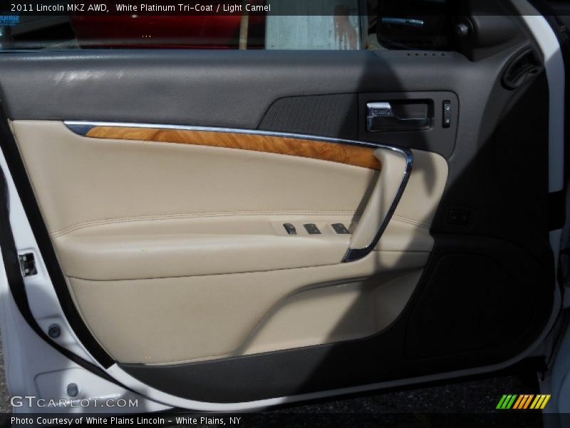White Platinum Tri-Coat / Light Camel 2011 Lincoln MKZ AWD