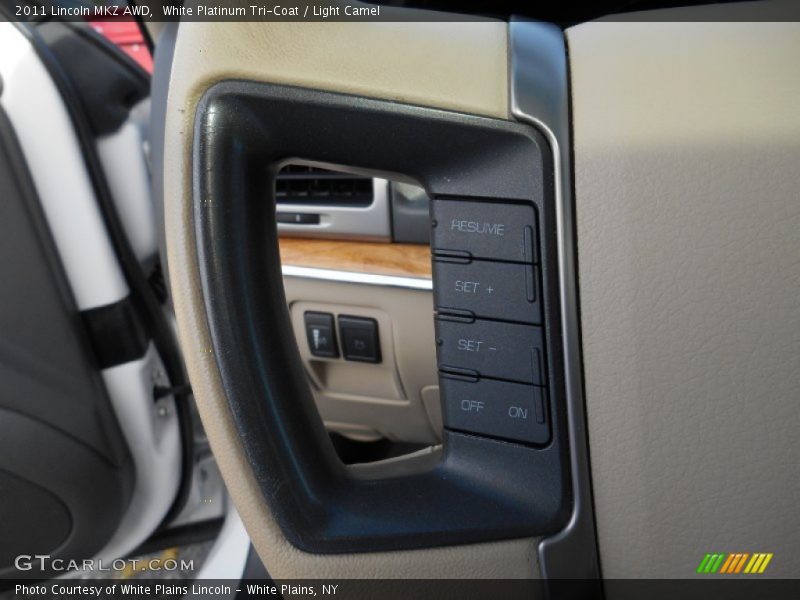 White Platinum Tri-Coat / Light Camel 2011 Lincoln MKZ AWD