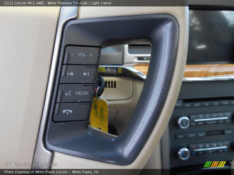 White Platinum Tri-Coat / Light Camel 2011 Lincoln MKZ AWD