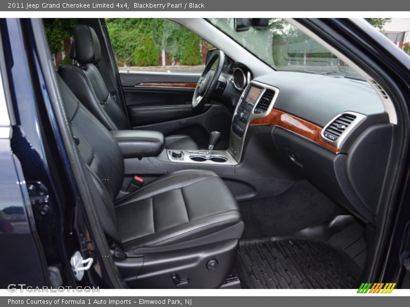Blackberry Pearl / Black 2011 Jeep Grand Cherokee Limited 4x4