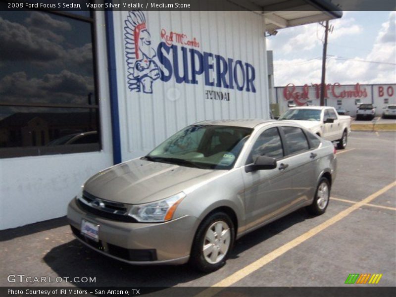 Vapor Silver Metallic / Medium Stone 2008 Ford Focus S Sedan