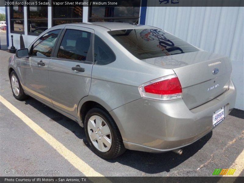 Vapor Silver Metallic / Medium Stone 2008 Ford Focus S Sedan