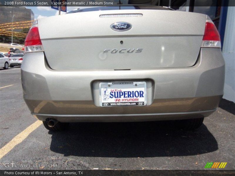 Vapor Silver Metallic / Medium Stone 2008 Ford Focus S Sedan