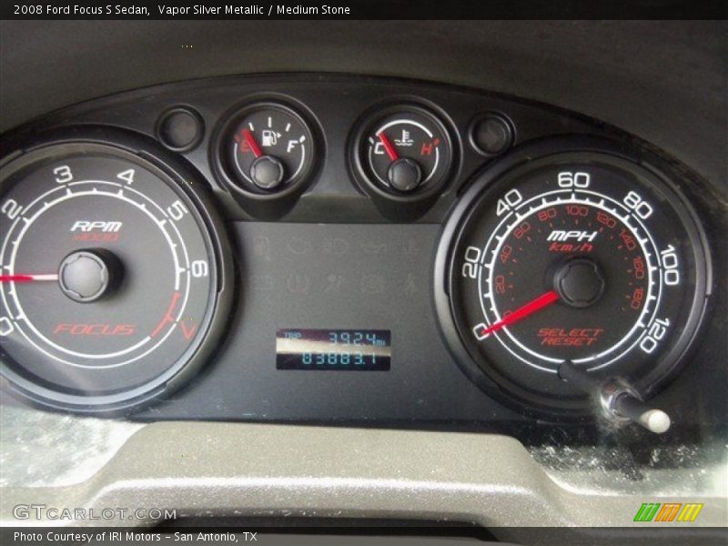 Vapor Silver Metallic / Medium Stone 2008 Ford Focus S Sedan
