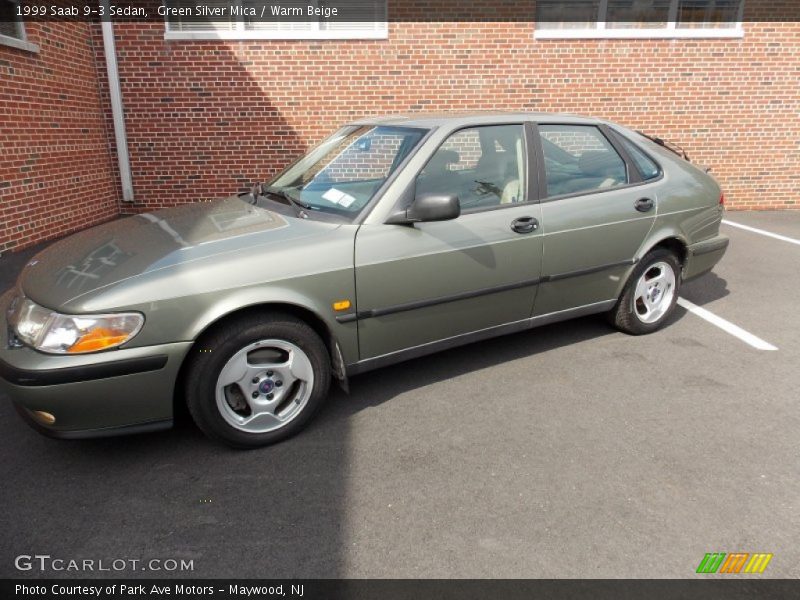 Green Silver Mica / Warm Beige 1999 Saab 9-3 Sedan