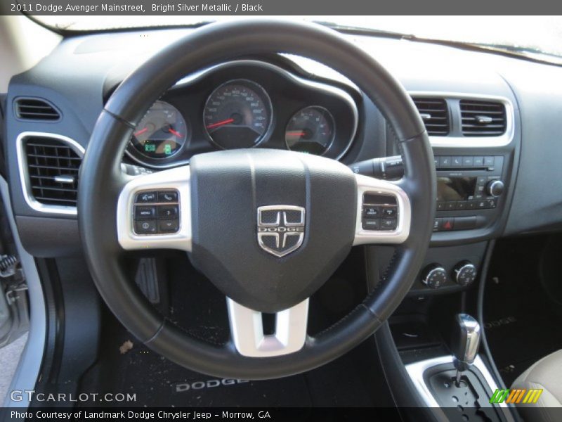 Bright Silver Metallic / Black 2011 Dodge Avenger Mainstreet