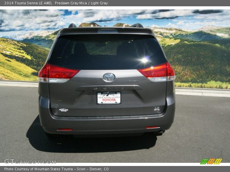 Predawn Gray Mica / Light Gray 2014 Toyota Sienna LE AWD