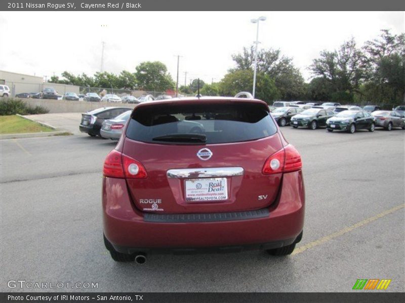 Cayenne Red / Black 2011 Nissan Rogue SV