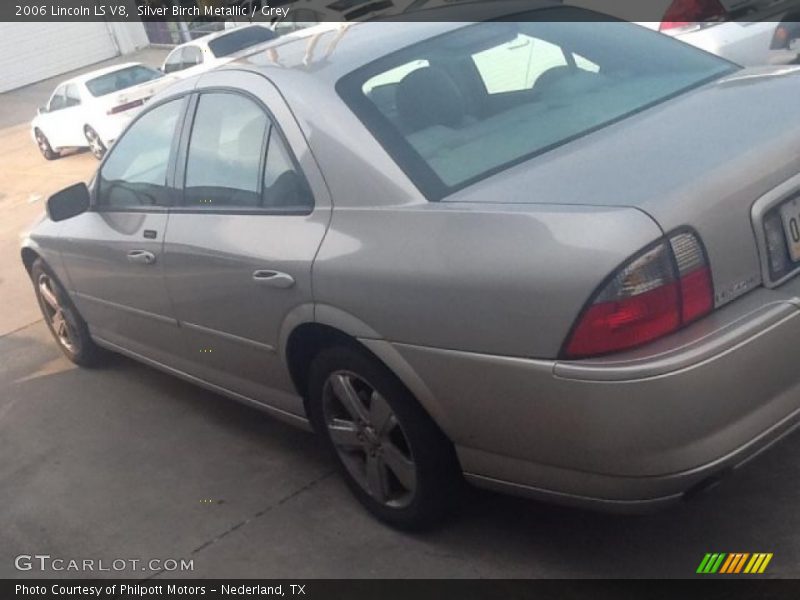 Silver Birch Metallic / Grey 2006 Lincoln LS V8