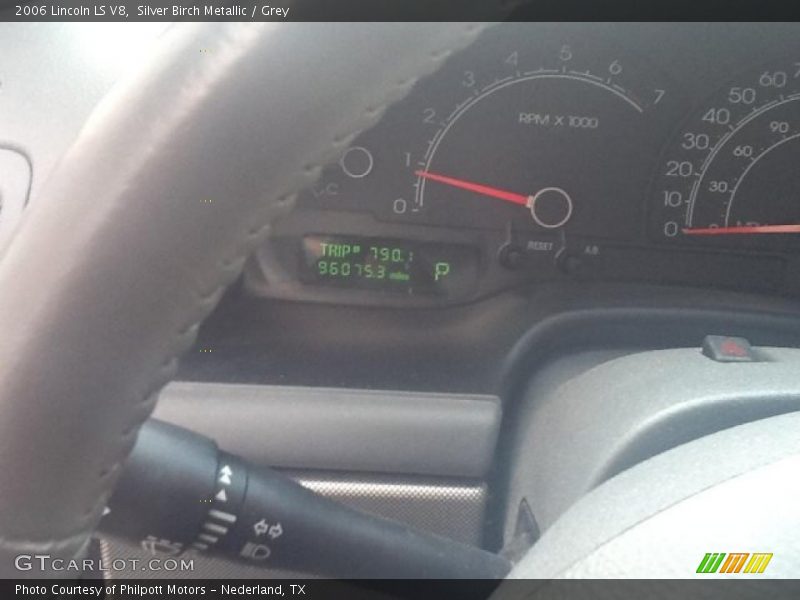 Silver Birch Metallic / Grey 2006 Lincoln LS V8