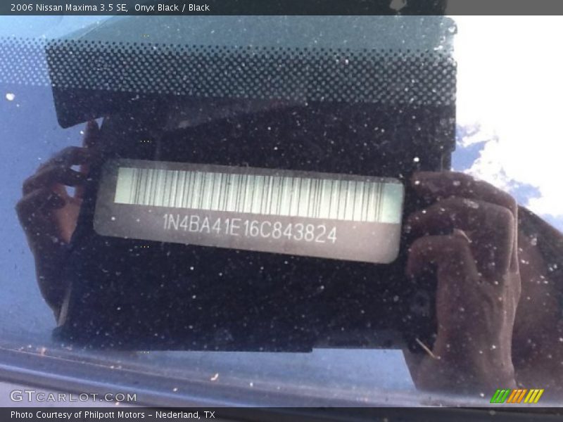Onyx Black / Black 2006 Nissan Maxima 3.5 SE