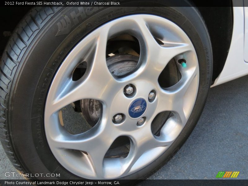 Oxford White / Charcoal Black 2012 Ford Fiesta SES Hatchback