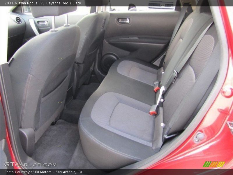 Cayenne Red / Black 2011 Nissan Rogue SV