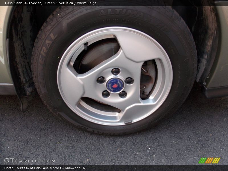 Green Silver Mica / Warm Beige 1999 Saab 9-3 Sedan