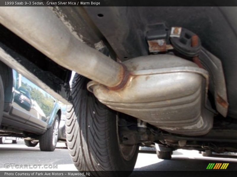 Green Silver Mica / Warm Beige 1999 Saab 9-3 Sedan