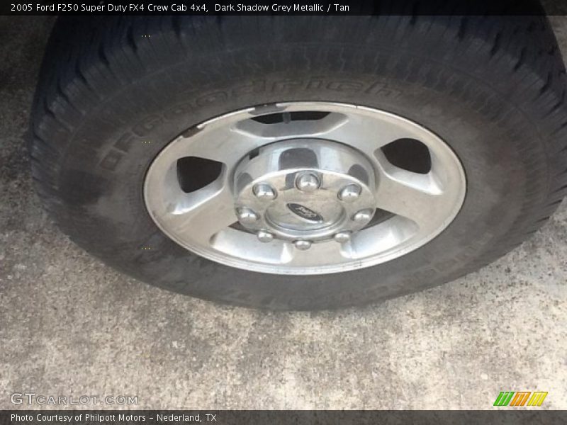 Dark Shadow Grey Metallic / Tan 2005 Ford F250 Super Duty FX4 Crew Cab 4x4