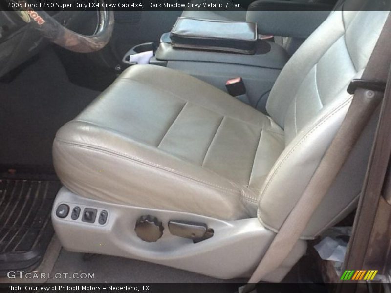 Dark Shadow Grey Metallic / Tan 2005 Ford F250 Super Duty FX4 Crew Cab 4x4