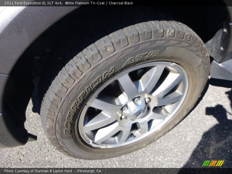 White Platinum Tri-Coat / Charcoal Black 2011 Ford Expedition EL XLT 4x4