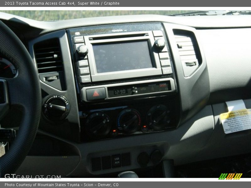 Super White / Graphite 2013 Toyota Tacoma Access Cab 4x4