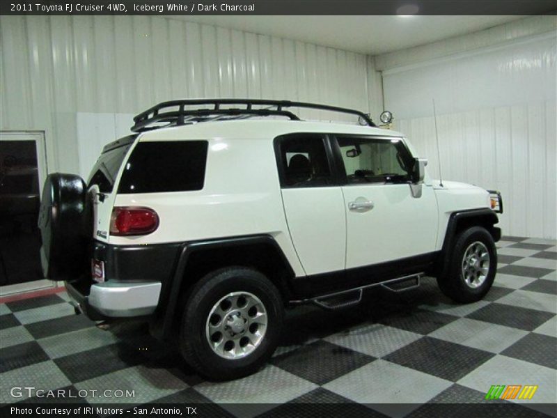 Iceberg White / Dark Charcoal 2011 Toyota FJ Cruiser 4WD