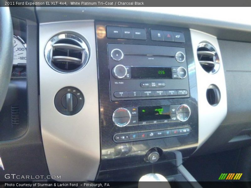 White Platinum Tri-Coat / Charcoal Black 2011 Ford Expedition EL XLT 4x4