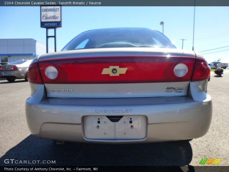 Sandrift Metallic / Neutral 2004 Chevrolet Cavalier Sedan