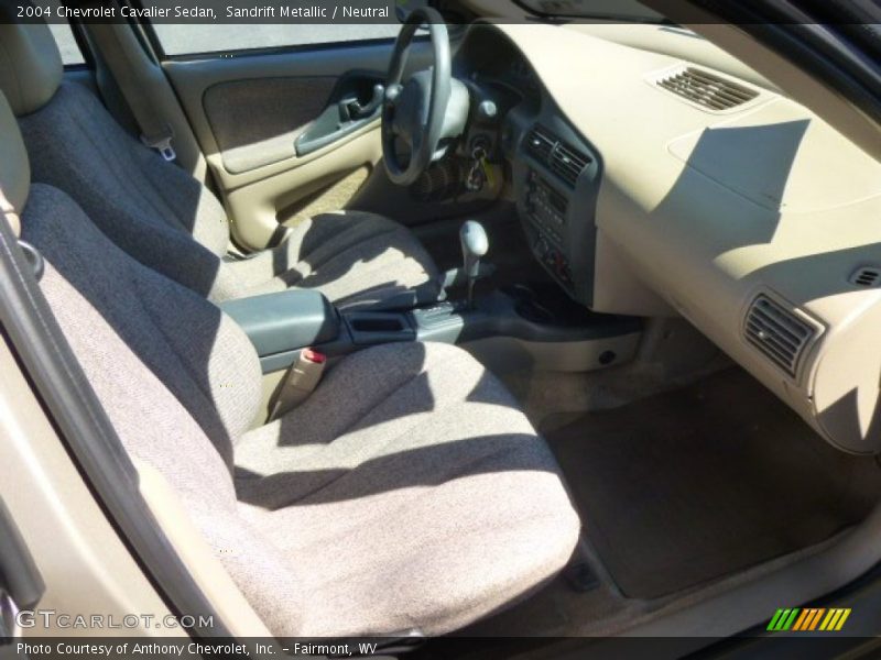 Sandrift Metallic / Neutral 2004 Chevrolet Cavalier Sedan