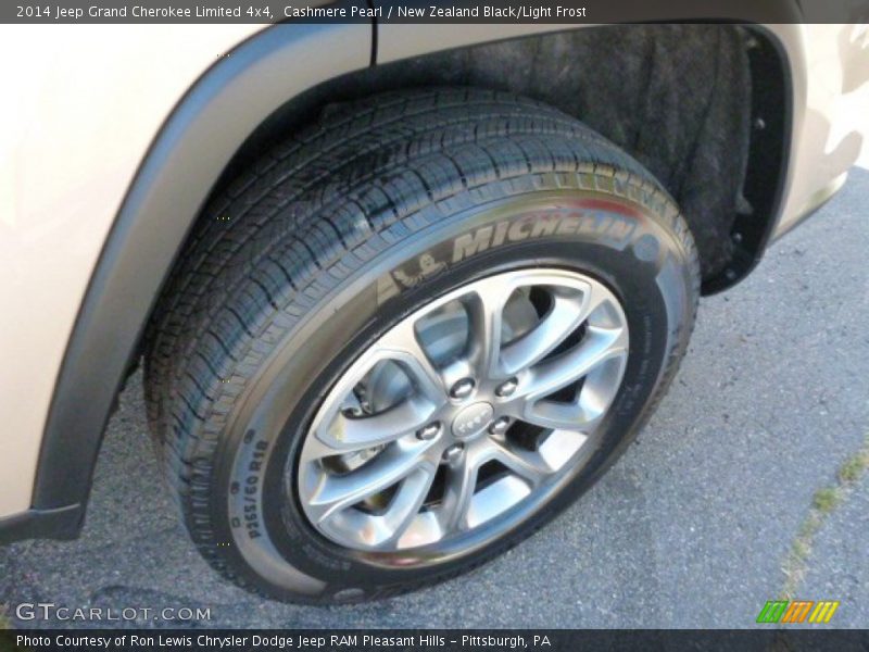 Cashmere Pearl / New Zealand Black/Light Frost 2014 Jeep Grand Cherokee Limited 4x4