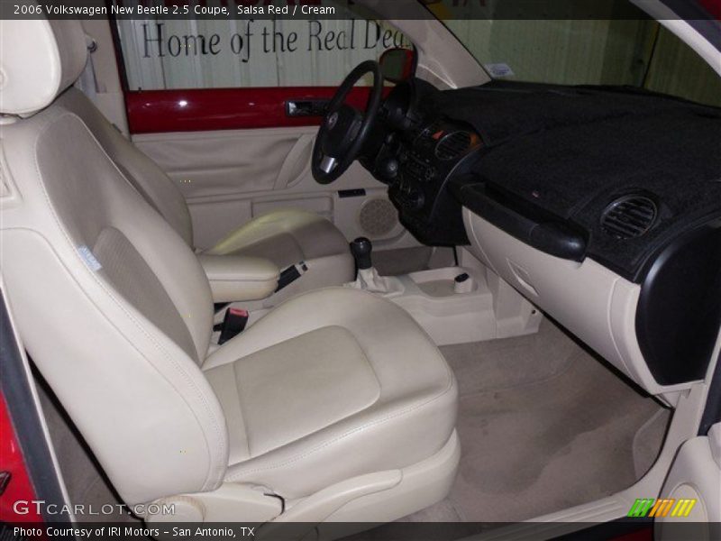 Salsa Red / Cream 2006 Volkswagen New Beetle 2.5 Coupe