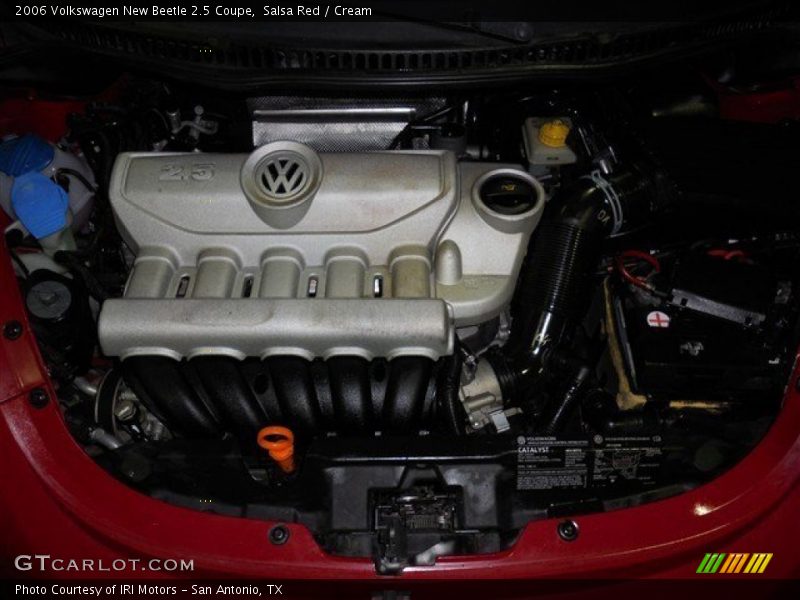 Salsa Red / Cream 2006 Volkswagen New Beetle 2.5 Coupe