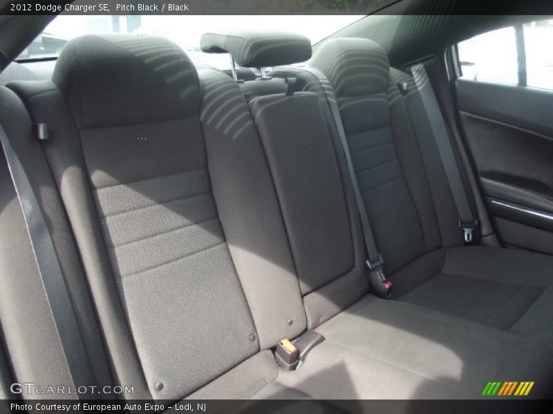 Pitch Black / Black 2012 Dodge Charger SE