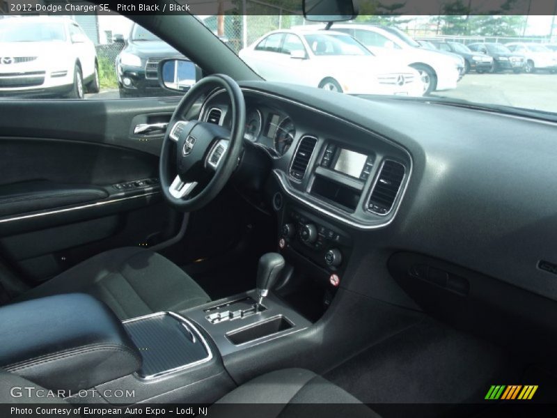 Pitch Black / Black 2012 Dodge Charger SE