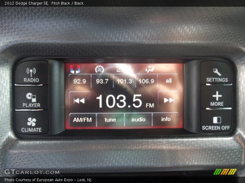 Pitch Black / Black 2012 Dodge Charger SE