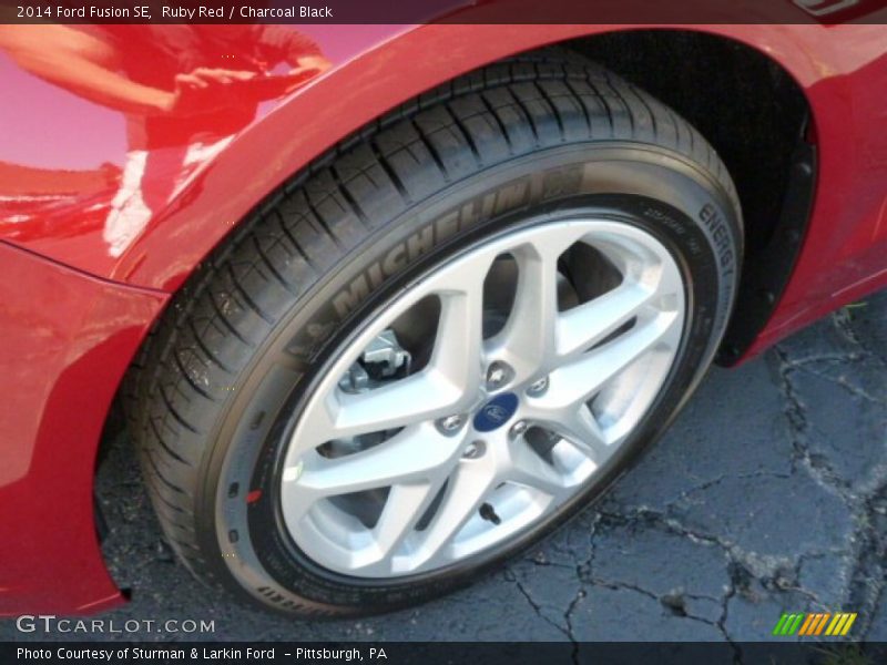 Ruby Red / Charcoal Black 2014 Ford Fusion SE