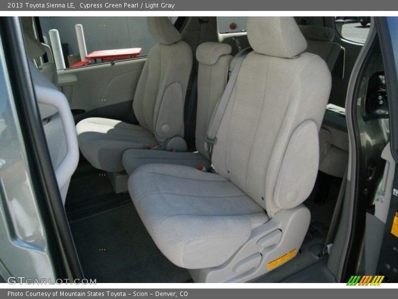 Cypress Green Pearl / Light Gray 2013 Toyota Sienna LE