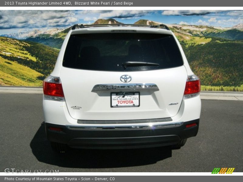 Blizzard White Pearl / Sand Beige 2013 Toyota Highlander Limited 4WD